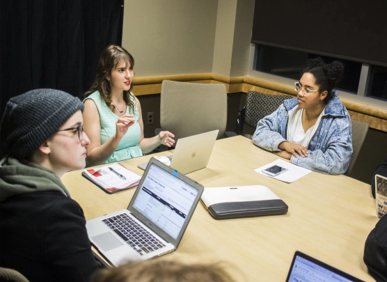 Snapchat Discover Editor_Rhiana Chickering